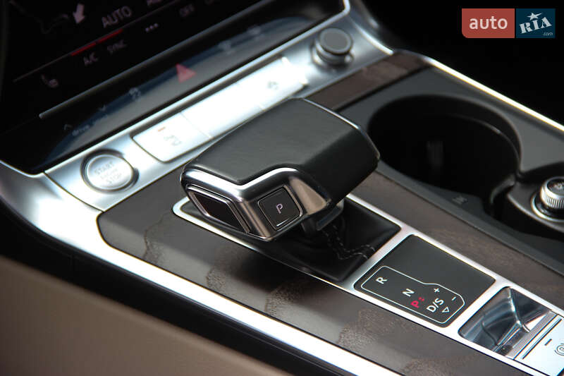 Седан Audi A6 2019 в Одессе