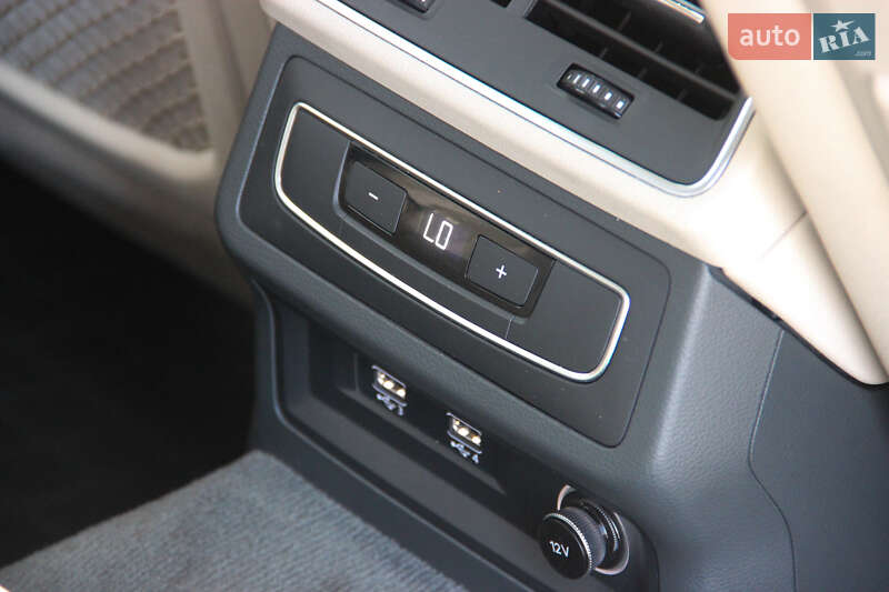 Седан Audi A6 2019 в Одессе