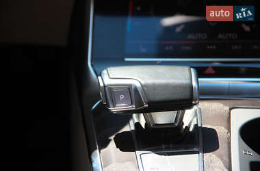 Седан Audi A6 2019 в 