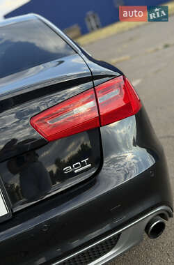 Седан Audi A6 2013 в 