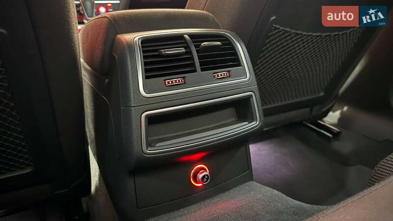 Седан Audi A6 2015 в Ужгороде