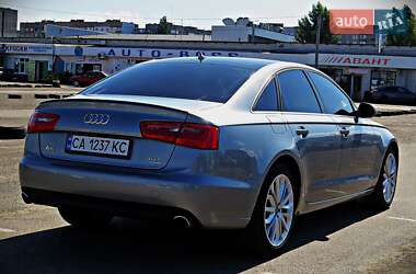 Седан Audi A6 2012 в 