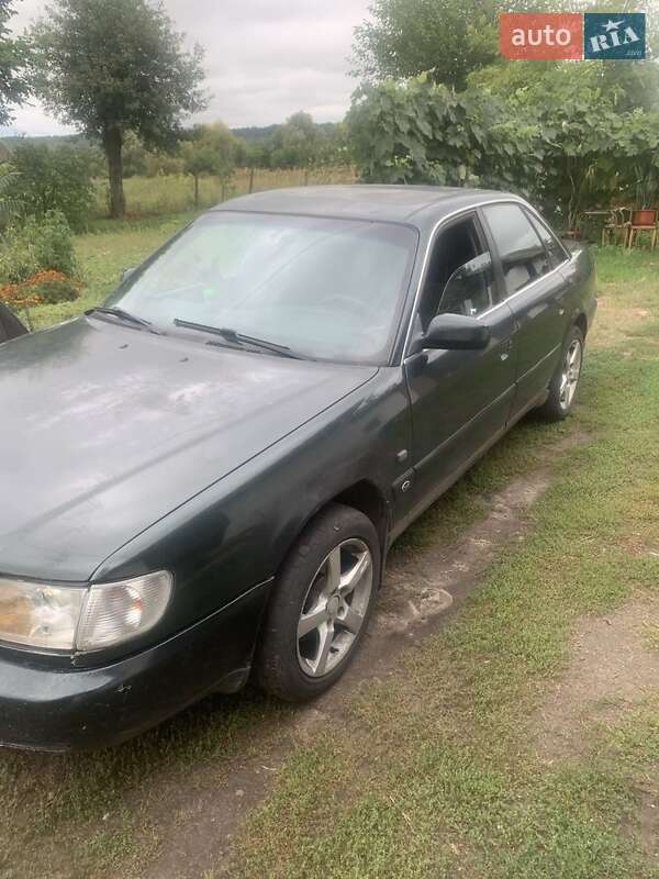 Седан Audi A6 1996 в 