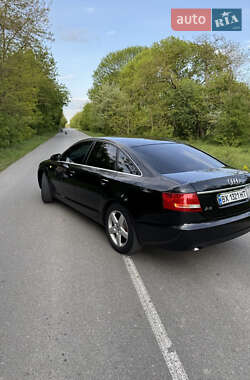 Седан Audi A6 2004 в 