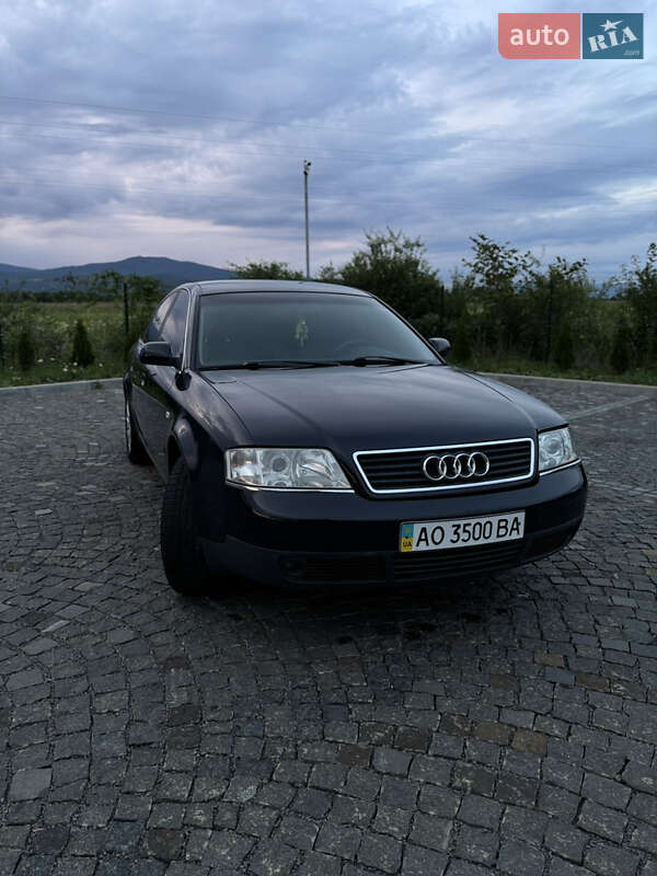 Седан Audi A6 2000 в Иршаве