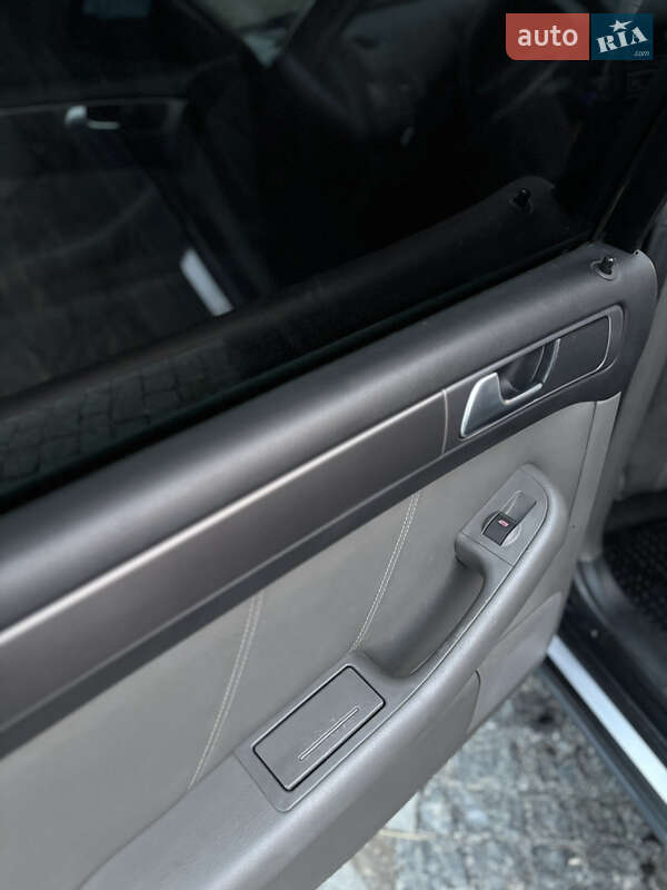Седан Audi A6 2000 в Иршаве