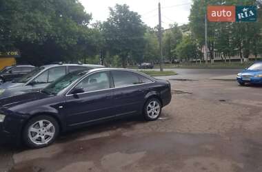 Седан Audi A6 2001 в 