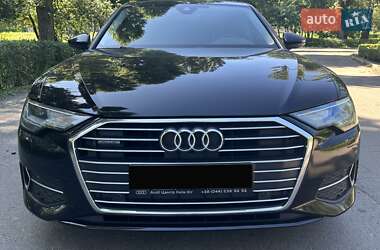 Седан Audi A6 2022 в 