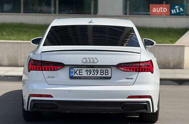 Седан Audi A6 2019 в 