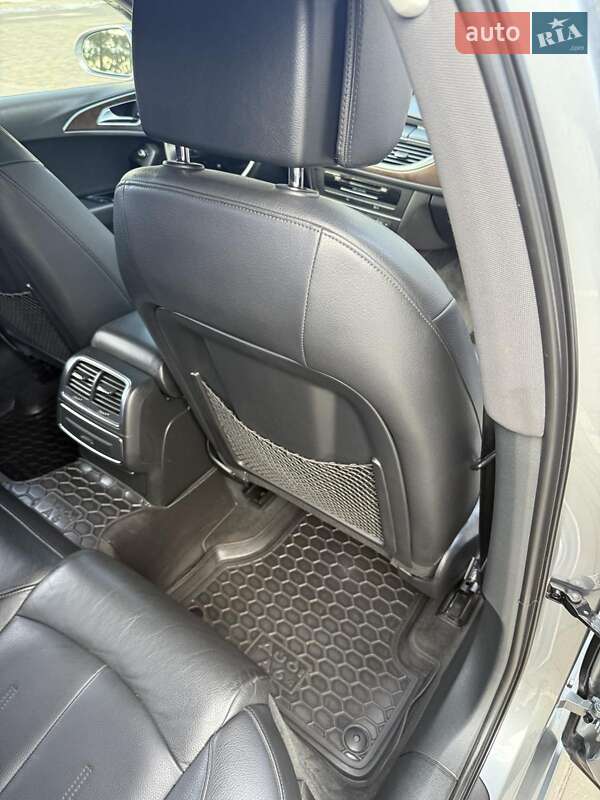 Седан Audi A6 2012 в Луцке