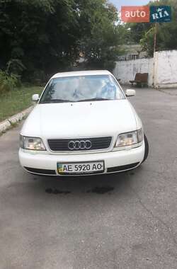 Седан Audi A6 1995 в Дніпрі