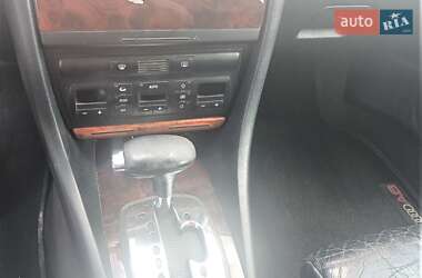 Седан Audi A6 1998 в 