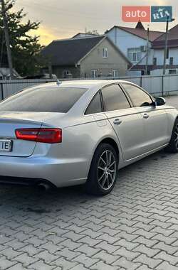 Седан Audi A6 2013 в 