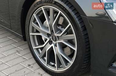 Седан Audi A6 2018 в 