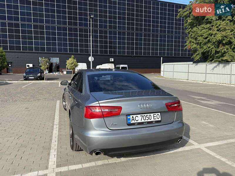 Седан Audi A6 2012 в Луцке