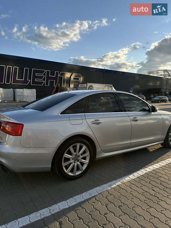 Седан Audi A6 2014 в Ивано-Франковске