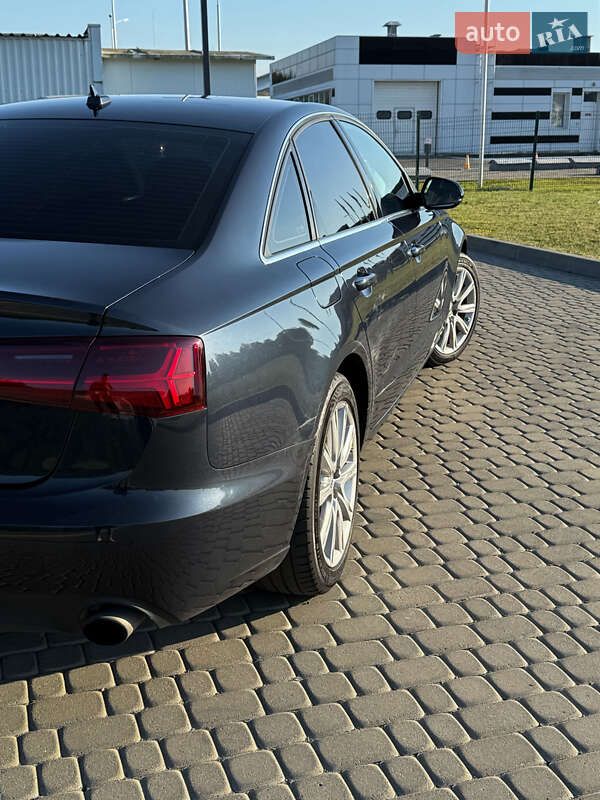 Седан Audi A6 2014 в Львове