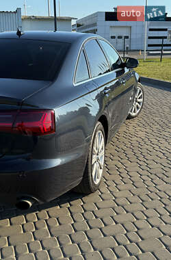 Седан Audi A6 2014 в 