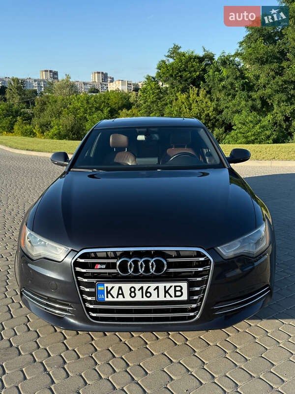 Седан Audi A6 2014 в Львове
