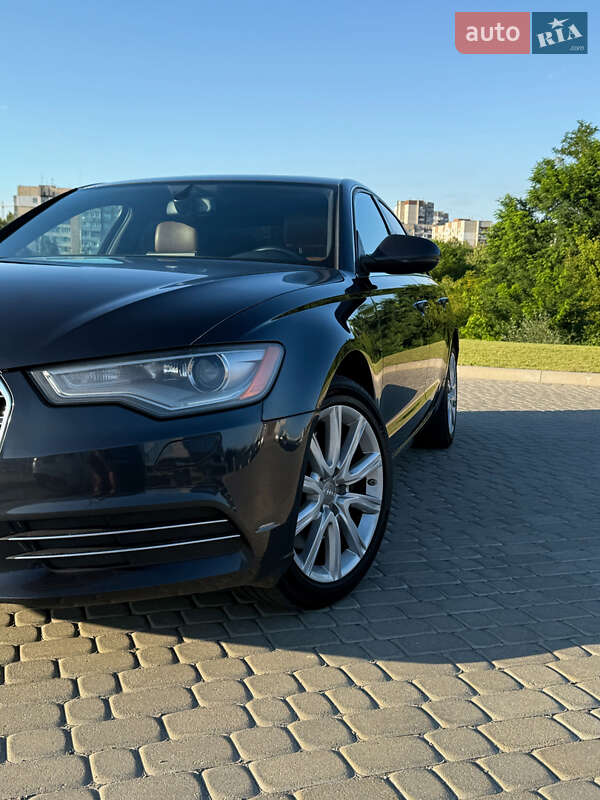 Седан Audi A6 2014 в Львове