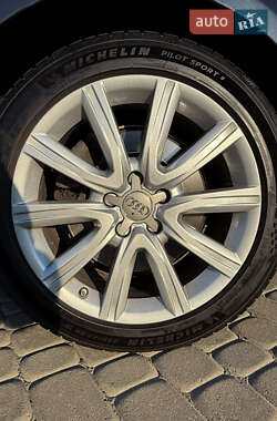 Седан Audi A6 2014 в 