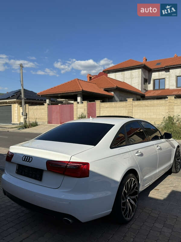 Седан Audi A6 2014 в Одессе