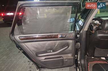 Универсал Audi A6 1998 в 