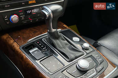 Седан Audi A6 2013 в 