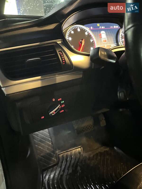 Седан Audi A6 2012 в Львове