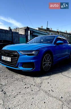 Седан Audi A6 2019 в 