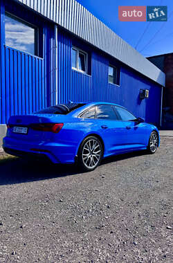 Седан Audi A6 2019 в 