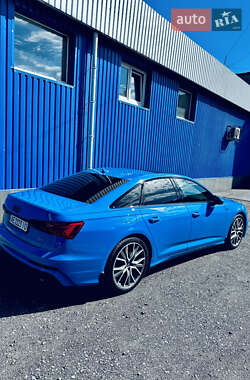 Седан Audi A6 2019 в 