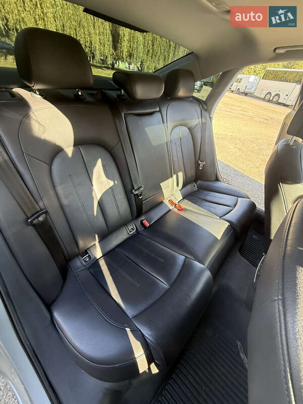 Седан Audi A6 2013 в Ивано-Франковске