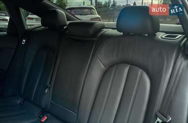 Седан Audi A6 2013 в 