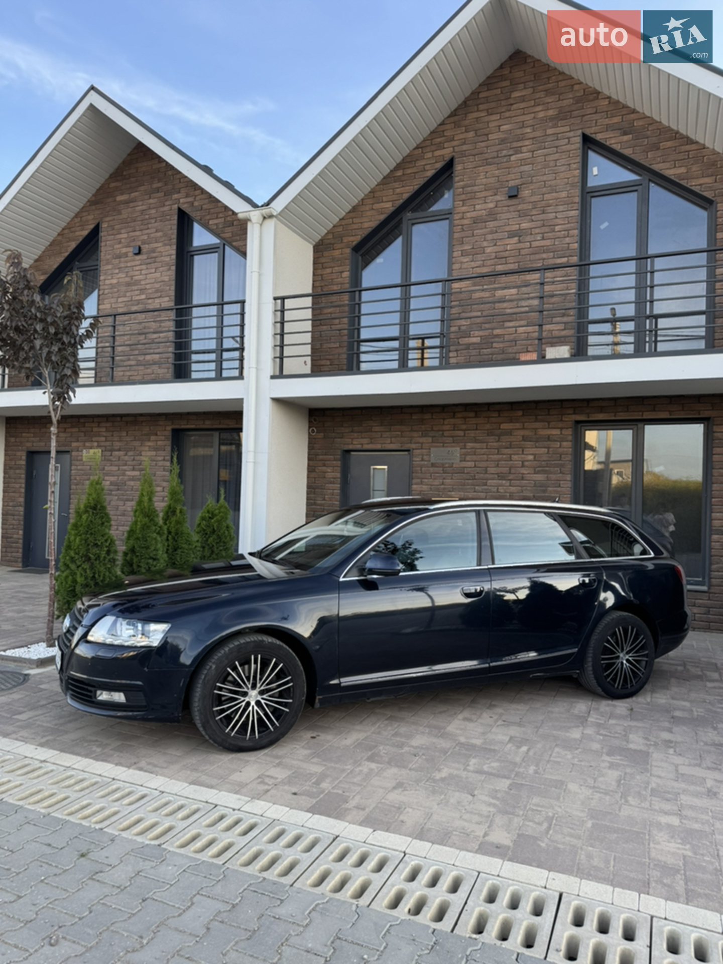 2010 Audi A6 - мініатюра 6