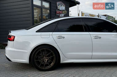 Седан Audi A6 2015 в 