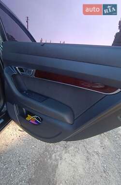 Седан Audi A6 2009 в 