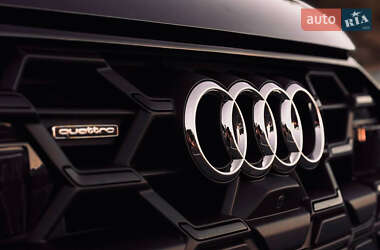Седан Audi A6 2019 в 