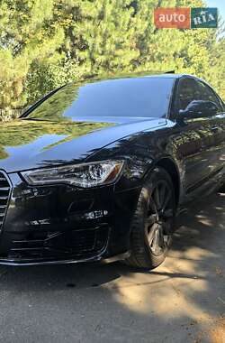 Седан Audi A6 2015 в 