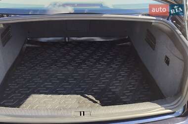 Седан Audi A6 2003 в 