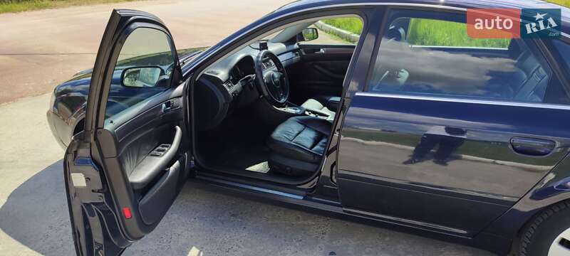 Седан Audi A6 2003 в Коростене