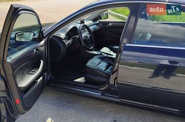 Седан Audi A6 2003 в 