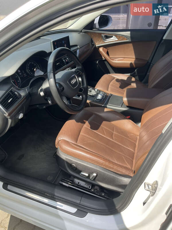 Седан Audi A6 2015 в Ужгороде