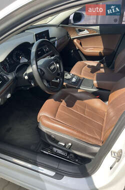 Седан Audi A6 2015 в 