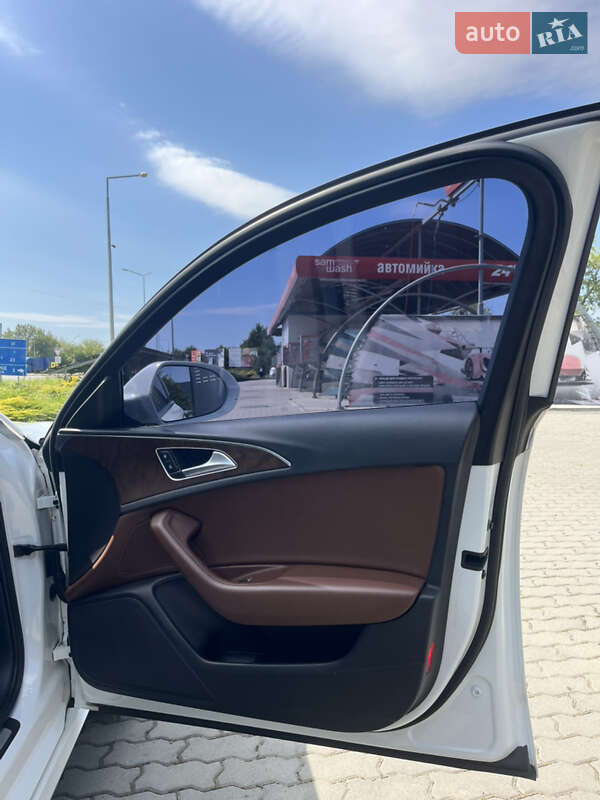 Седан Audi A6 2015 в Ужгороде