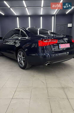 Седан Audi A6 2014 в 