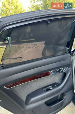 Седан Audi A6 2004 в 