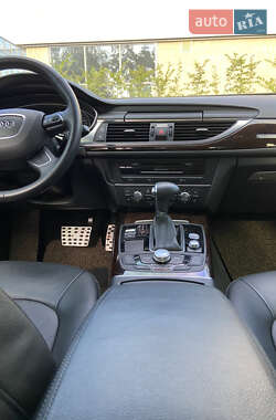 Седан Audi A6 2013 в 
