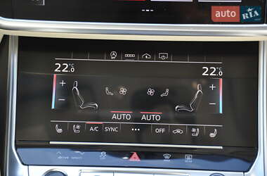 Седан Audi A6 2021 в 
