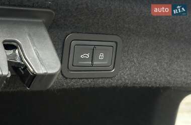 Седан Audi A6 2019 в 
